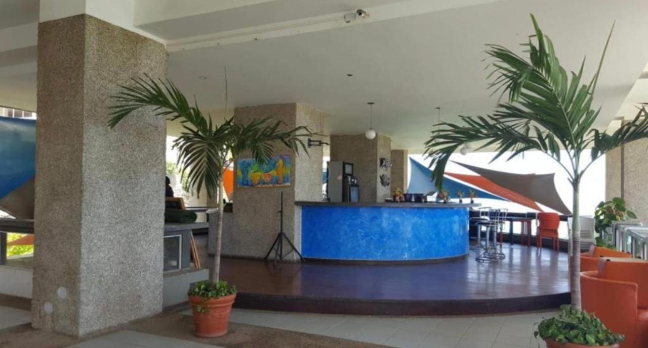 Apartamento con vista al mar Catia La Mar Esterno foto