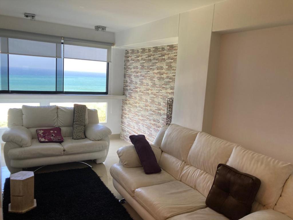 Apartamento con vista al mar Catia La Mar Esterno foto